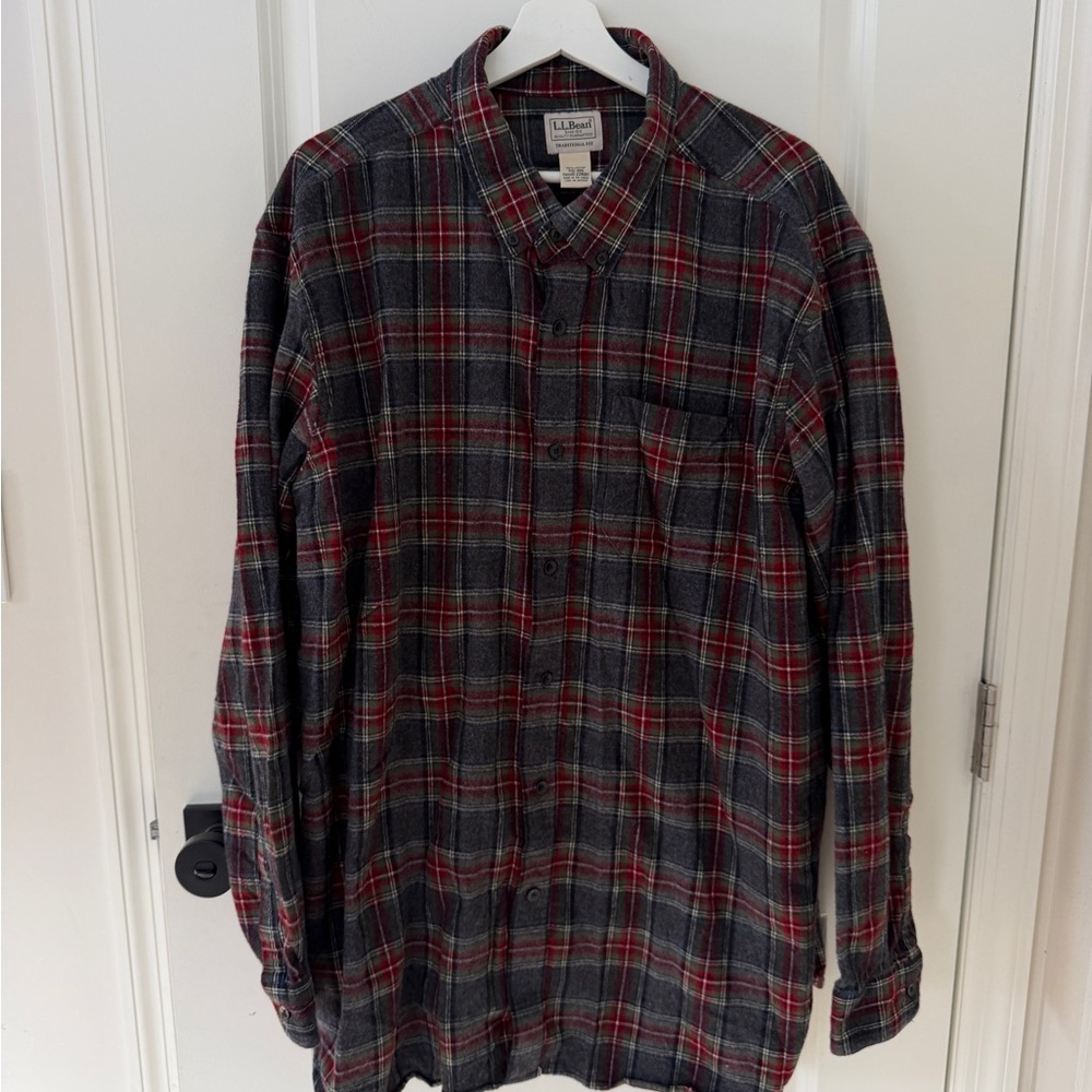 L.L. Bean Men's Plaid Cotton Shirt Button Down Long Sleeve - Picture 2 of 6